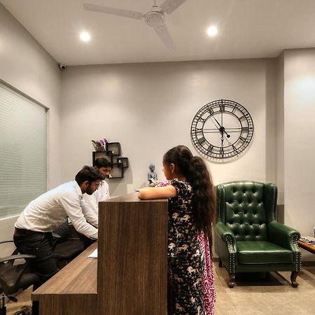 Magnus Fortune House Business Hotel , Magarpatta Mundhwa Exterior foto
