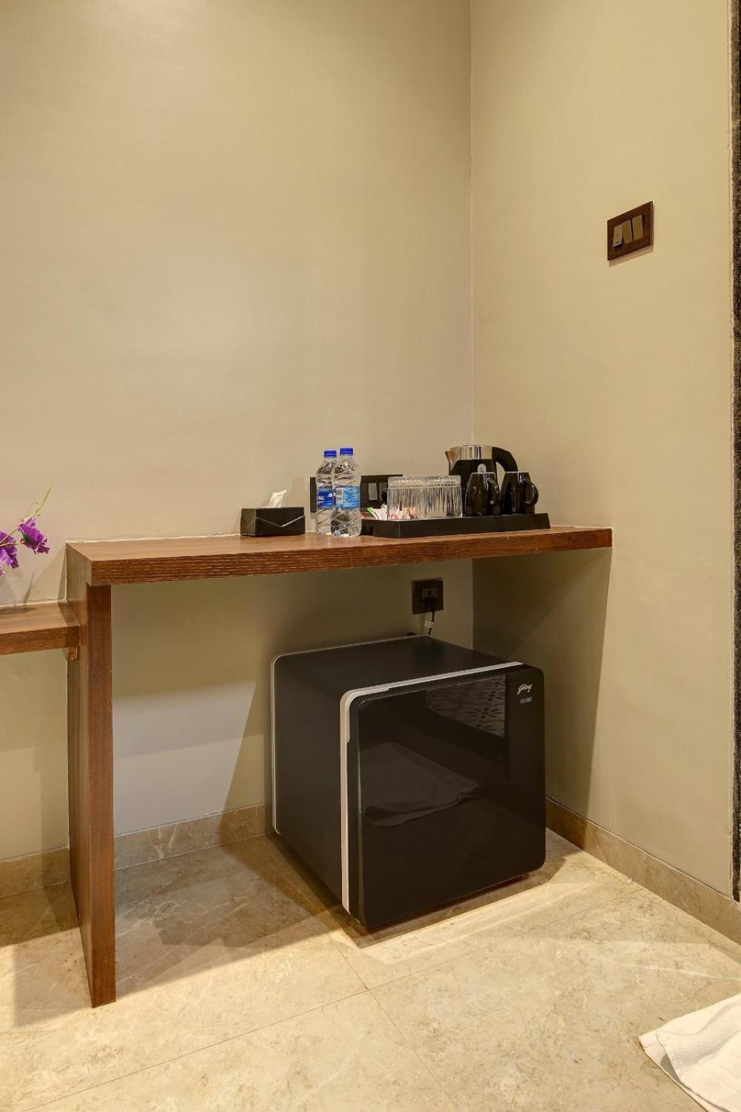 Magnus Fortune House Business Hotel , Magarpatta Mundhwa Exterior foto