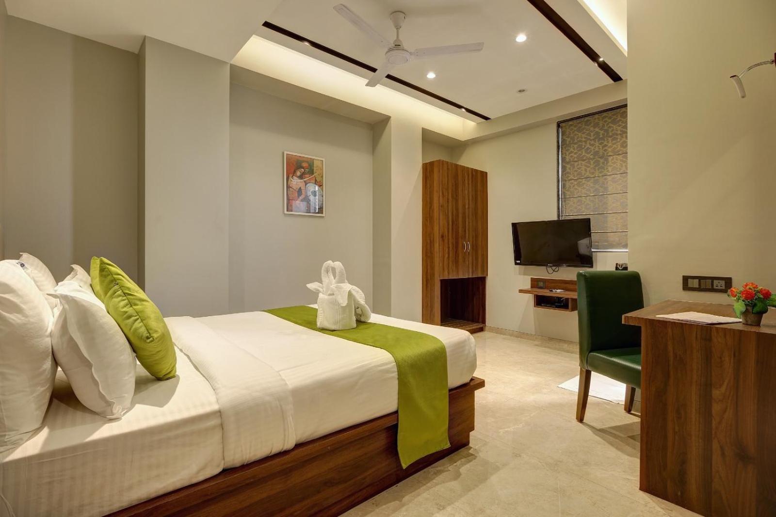 Magnus Fortune House Business Hotel , Magarpatta Mundhwa Exterior foto
