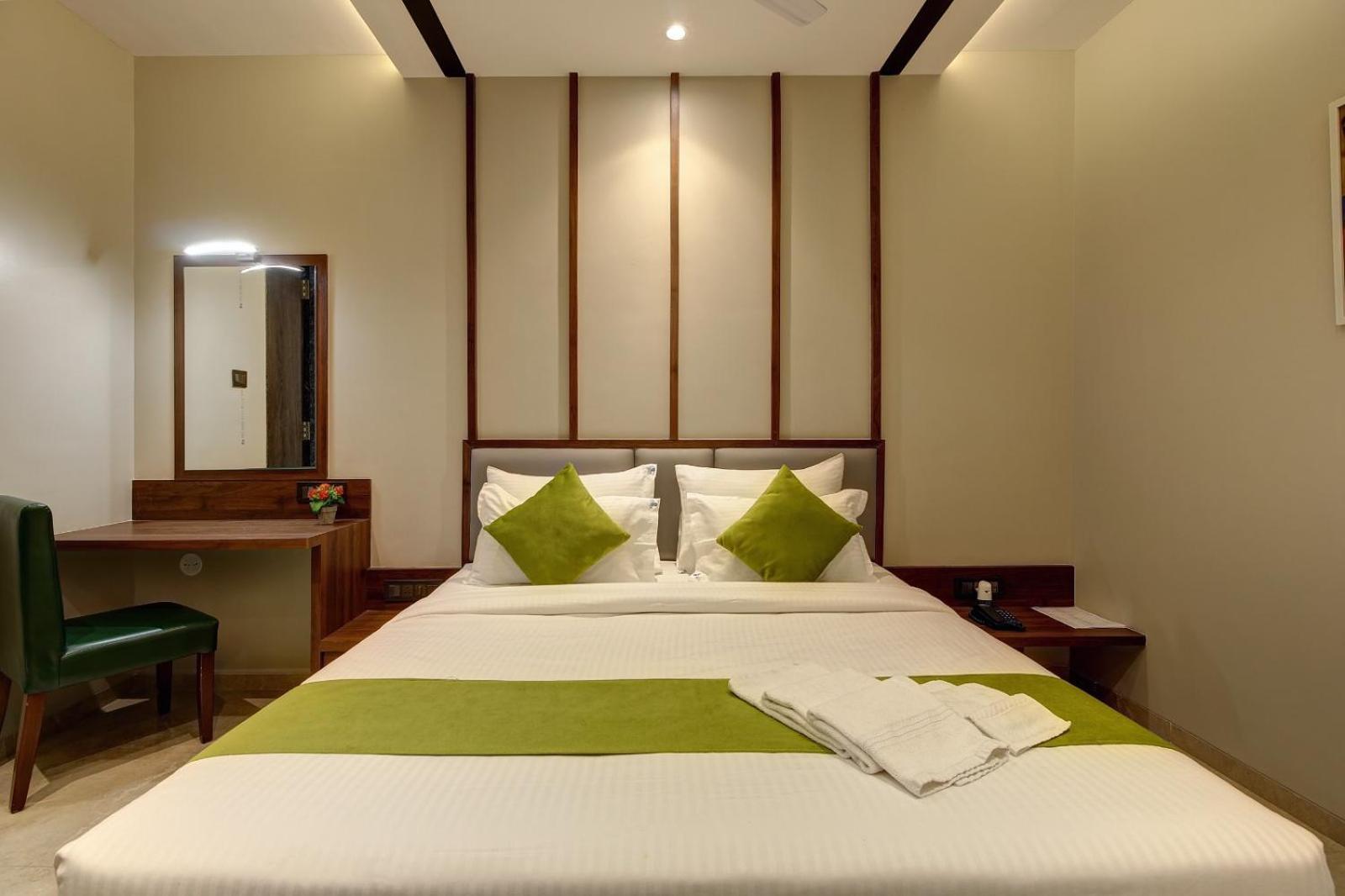 Magnus Fortune House Business Hotel , Magarpatta Mundhwa Exterior foto
