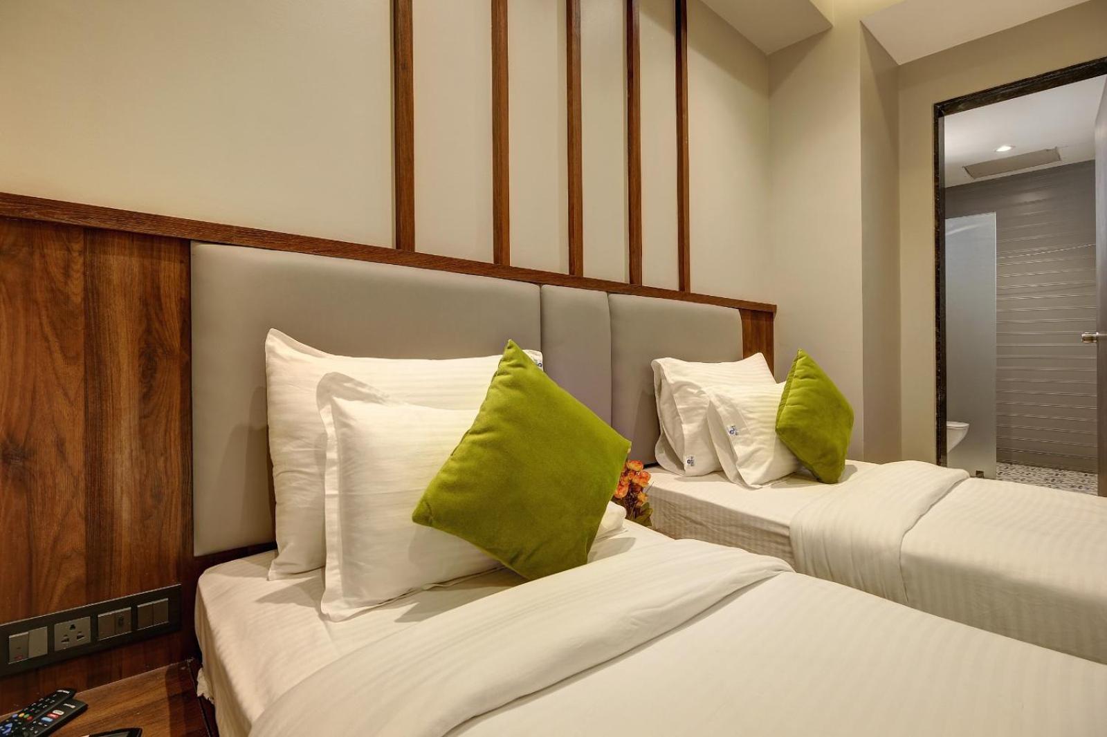 Magnus Fortune House Business Hotel , Magarpatta Mundhwa Exterior foto