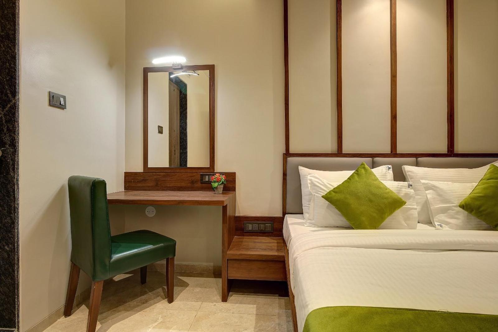 Magnus Fortune House Business Hotel , Magarpatta Mundhwa Exterior foto